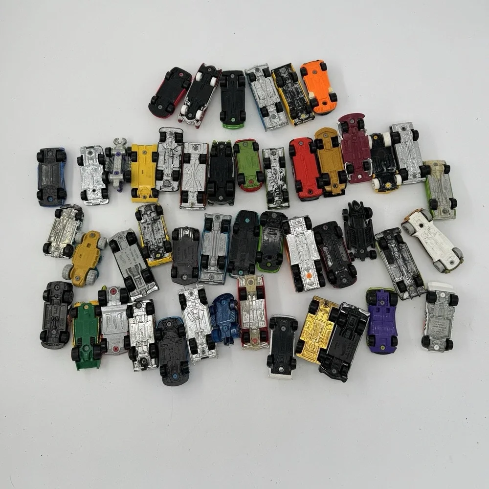 Hot Wheels Diecast Car‎ Lot Of 47 Mattel 2000s 1:64 Mixed Models Toy Cars VTG